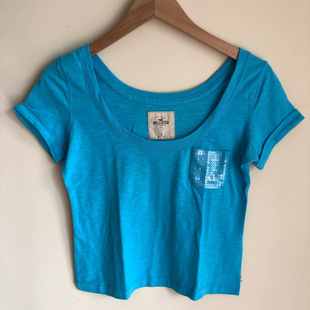 EUC Hollister T Shirt size S